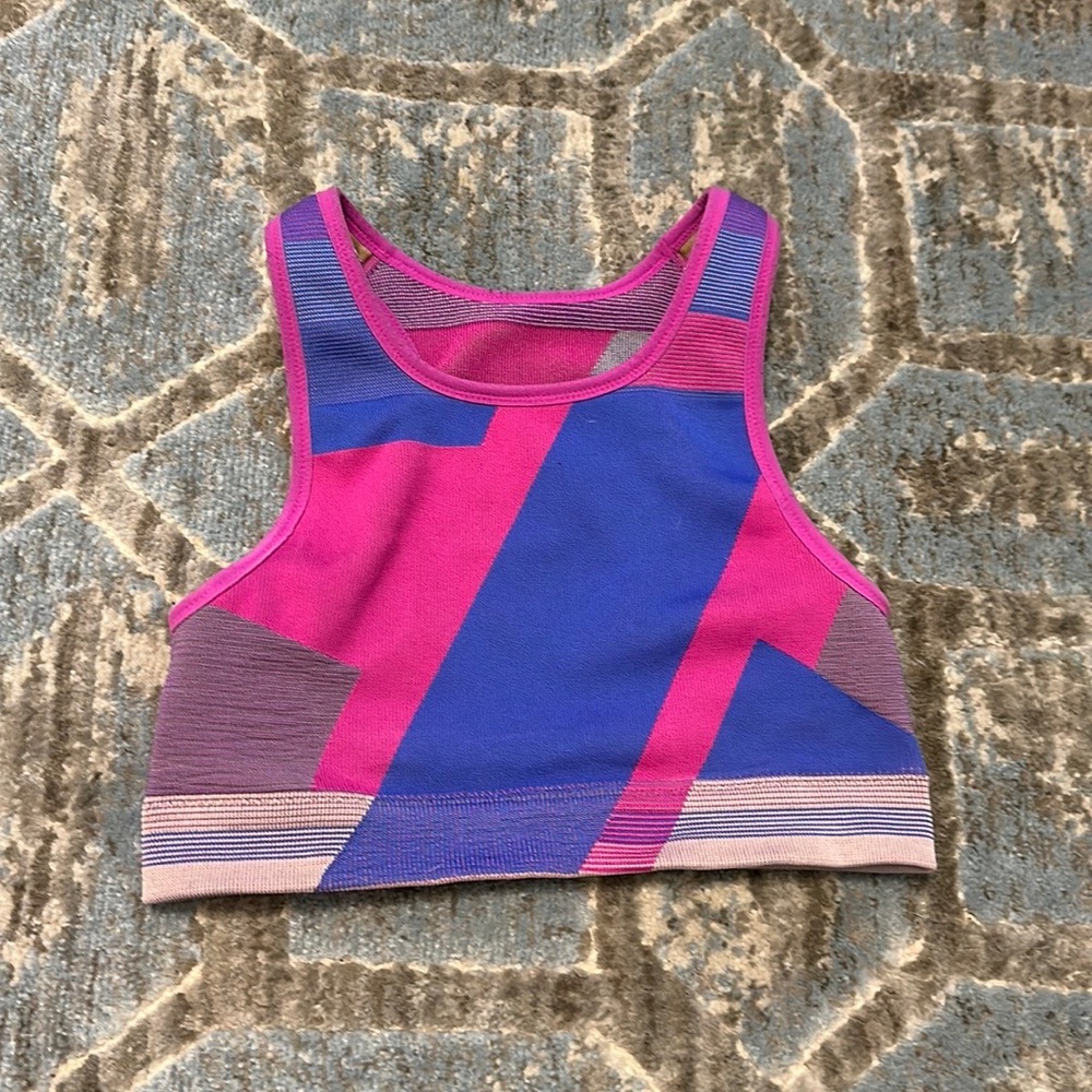 Nike, size medium, multi-colored